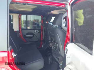 2020 Jeep Wrangler Unlimited Rubicon with VIN 1C4HJXFG2LW214874, listed as a IAAI auction lot 41679397 with 66,294 mi miles and . Bid and sale history available at DreamBid. Image 8.
