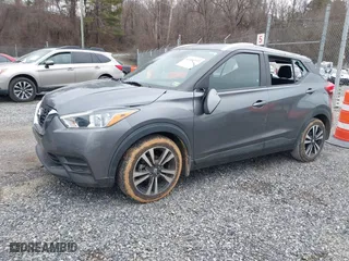 2018 Nissan Kicks S with VIN 3N1CP5CU5JL500490, listed as a IAAI auction lot 41606932 with 86,664 mi miles. Bid and sale history available at carsss.com. Image 17.