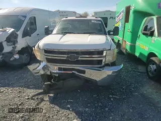 2011 Chevrolet Silverado 3500HD LT with VIN 1GC4KZC80BF153396, listed as a Copart auction lot 77978044 with 164,529 mi miles and Salvage Title. Bid and sale history available at carsss.com. Image 11.
