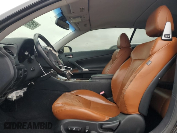 2014 Lexus IS 250 C z VIN JTHFF2C21E2529906, wystawiony jako Copart lot #41585535 z przebiegiem 122 597 mil mil oraz Szkoda całkowita • Salvage title. Historia ofert i sprzedaży dostępna na DreamBid. Obrazek 7.