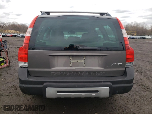 2005 Volvo XC70 with VIN YV1SZ592651175512, listed as a Copart auction lot 52962005 with 133,893 mi miles and Salvage Title. Bid and sale history available at DreamBid. Image 6.