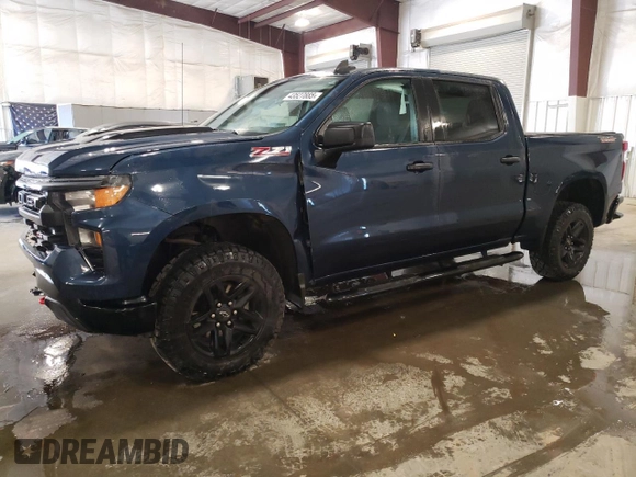 2022 Chevrolet Silverado 1500 Custom Trail Boss with VIN 3GCPDCEK6NG532726, listed as a Copart auction lot 43527885 with 21,634 mi miles and Salvage Title. Bid and sale history available at carsss.com. Image 1.