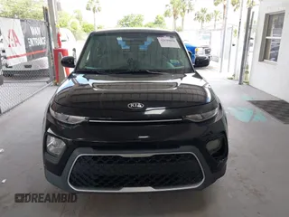 2020 Kia Soul S with VIN KNDJ23AU5L7119840, listed as a IAAI auction lot 42139898 with 63,549 mi miles and . Bid and sale history available at DreamBid. Image 12.