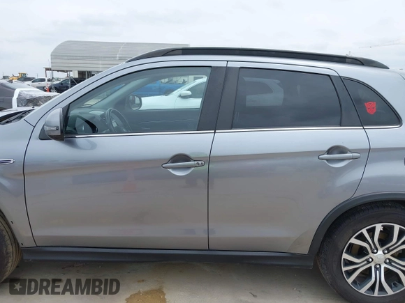 2018 Mitsubishi Outlander SEL with VIN JA4AP4AW2JZ028898, listed as a IAAI auction lot 42115445 with 134,204 mi miles and . Bid and sale history available at DreamBid. Image 15.