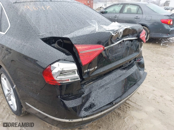 2016 Volkswagen Passat 1.8T SE w/Technology with VIN 1VWBS7A32GC050411, listed as a IAAI auction lot 41729648 with 102,574 mi miles. Bid and sale history available at carsss.com. Image 18.