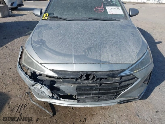 2020 Hyundai Elantra SEL with VIN 5NPD84LFXLH553487, listed as a IAAI auction lot 41154538 with 148,652 mi miles. Bid and sale history available at carsss.com. Image 17.