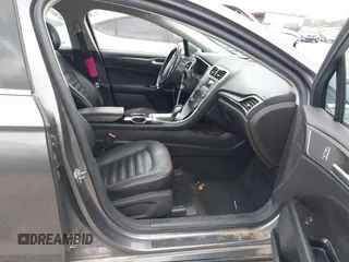 2013 Ford Fusion SE with VIN 3FA6P0HR0DR285481, listed as a IAAI auction lot 42119022 with 128,737 mi miles. Bid and sale history available at carsss.com. Image 5.
