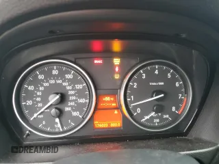 2008 BMW 3 Series 328xi с VIN WBAWC33538PC87377, выставлен на аукционе Copart как лот 71602624 с пробегом 174 023 миль миль и Списание • Salvage title. История ставок и продаж доступна на DreamBid. Изображение 9.