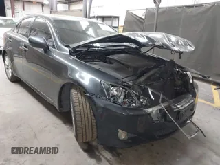 2008 Lexus IS 250 with VIN JTHBK262085076032, listed as a IAAI auction lot 41839802 with 184,279 mi miles. Bid and sale history available at carsss.com. Image 1.