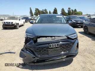 2024 Audi Q8 e-tron z VIN WA16AAGE4RB051463, wystawiony jako Copart lot #55693475 z przebiegiem Nie podano mil oraz Szkoda całkowita • Salvage title. Historia ofert i sprzedaży dostępna na DreamBid. Obrazek 5.