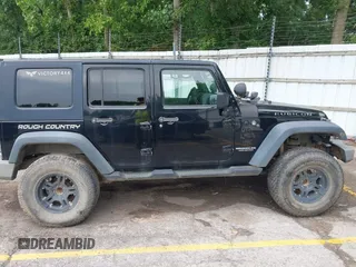 2009 Jeep Wrangler Unlimited Rubicon с VIN 1J8GA69169L758553, выставлен на аукционе IAAI как лот 42730248 с пробегом 113 361 миль миль и . История ставок и продаж доступна на DreamBid. Изображение 14.