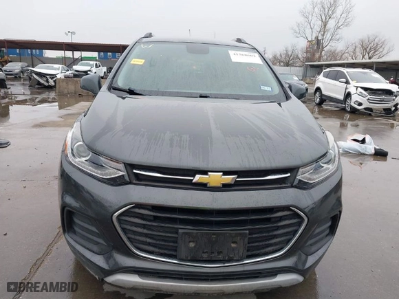 2020 Chevrolet Trax LT with VIN 3GNCJLSB7LL168453, listed as a IAAI auction lot 41568602 with 76,610 mi miles. Bid and sale history available at carsss.com. Image 13.