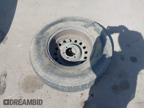 2004 Toyota Tacoma PreRunner with VIN 5TEGM92N24Z430148, listed as a IAAI auction lot 41949263 with 262,183 mi miles and . Bid and sale history available at DreamBid. Image 12.
