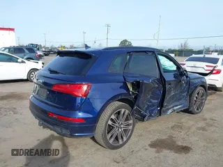 2019 Audi SQ5 Premium Plus z VIN WA1B4AFY7K2118533, wystawiony jako IAAI lot #41831763 z przebiegiem 66 432 mil mil oraz . Historia ofert i sprzedaży dostępna na DreamBid. Obrazek 6.