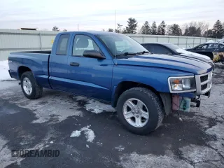 2011 Ram Dakota Bighorn/Lonestar with VIN 1D7RW3BK8BS670446, listed as a Copart auction lot 42385865 with 104,377 mi miles and Salvage Title. Bid and sale history available at carsss.com. Image 4.