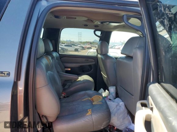 2001 Chevrolet Suburban LS with VIN 3GNEC16T21G275877, listed as a Copart auction lot 69252714 with 268,769 mi miles and Salvage Title. Bid and sale history available at carsss.com. Image 10.