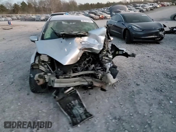2018 Ford Fiesta S z VIN 3FADP4AJ4JM121355, wystawiony jako Copart lot #88161545 z przebiegiem Nie podano mil oraz Szkoda całkowita • Salvage title. Historia ofert i sprzedaży dostępna na DreamBid. Obrazek 11.