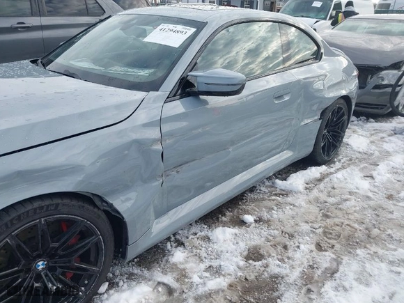 2024 BMW M2 with VIN 3MF13DM03R8E21191, listed as a IAAI auction lot 41294893 with 9,123 mi miles. Bid and sale history available at carsss.com. Image 17.