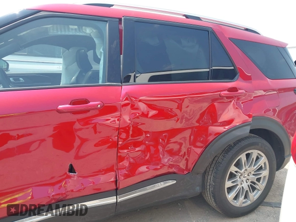 2025 Ford Explorer with VIN 1FMUK8HH4SGB44547, listed as a IAAI auction lot 42427779 with 3,008 mi miles and . Bid and sale history available at DreamBid. Image 6.