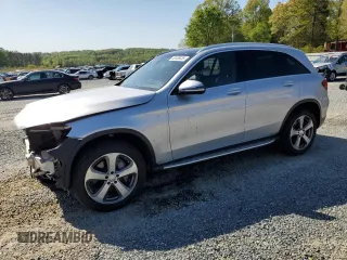 2016 Mercedes-Benz GLC with VIN WDC0G4KB7GF088113, listed as a Copart auction lot 52538335 with 130,006 mi miles and Salvage Title. Bid and sale history available at carsss.com. Image 1.