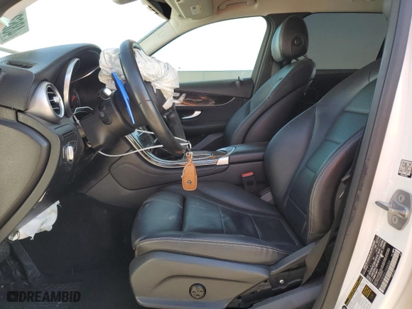 2020 Mercedes-Benz GLC with VIN WDC0G8DB3LF694264, listed as a Copart auction lot 48630775 with 100,629 mi miles and Salvage Title. Bid and sale history available at carsss.com. Image 7.
