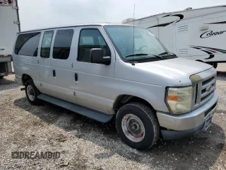 2008 Ford Econoline Passenger XL with VIN 1FBNE31LX8DA80174, listed as a Copart auction lot 51959524 with 109,586 mi miles and Clean Title. Bid and sale history available at carsss.com. Image 4.