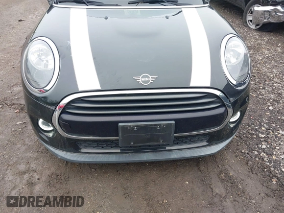 2020 MINI Hardtop 4 Door Cooper with VIN WMWXU7C04L2L58635, listed as a IAAI auction lot 42383785 with 27,160 mi miles and . Bid and sale history available at DreamBid. Image 6.