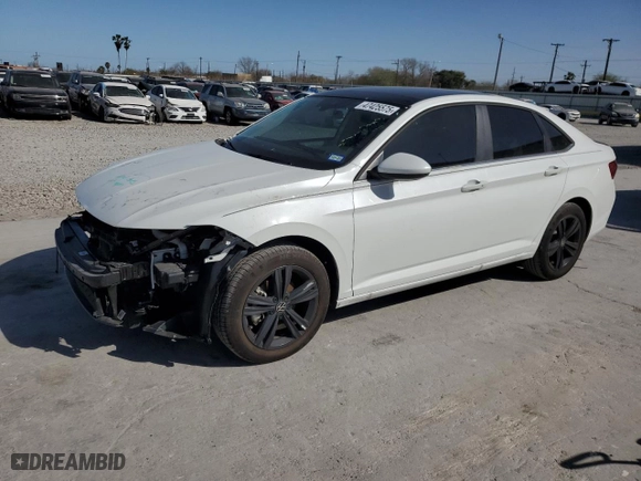 2024 Volkswagen Jetta SE with VIN 3VW7M7BUXRM056384, listed as a Copart auction lot 47425575 with 4,443 mi miles and Salvage Title. Bid and sale history available at carsss.com. Image 1.