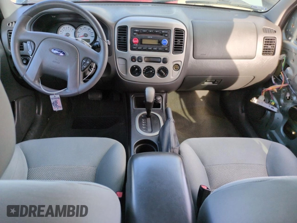 2006 Ford Escape XLT with VIN 1FMYU93166KC50125, listed as a Copart auction lot 53050325 with 136,456 mi miles and Salvage Title. Bid and sale history available at carsss.com. Image 8.