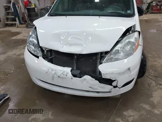 2008 Toyota Sienna with VIN 5TDZK23C98S198105, listed as a IAAI auction lot 41900816 with 165,607 mi miles and . Bid and sale history available at DreamBid. Image 6.