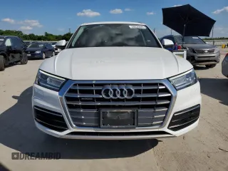 2018 Audi Q5 Premium with VIN WA1ANAFY1J2238223, listed as a Copart auction lot 56636095 with 69,752 mi miles and Clean title. Bid and sale history available at DreamBid. Image 5.