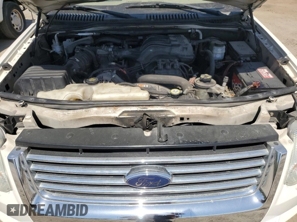 2008 Ford Explorer XLT with VIN 1FMEU73E38UA38283, listed as a Copart auction lot 51651715 with 111,762 mi miles and Clean Title. Bid and sale history available at carsss.com. Image 12.