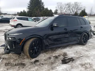 2024 BMW X7 M60i with VIN 5UX33EM02R9S12112, listed as a Copart auction lot 88053915 with 82,393 mi miles and Salvage Title. Bid and sale history available at carsss.com. Image 1.