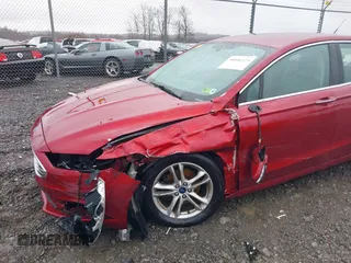 2018 Ford Fusion SE with VIN 3FA6P0HD2JR239408, listed as a IAAI auction lot 40846529 with 56,451 mi miles. Bid and sale history available at carsss.com. Image 6.