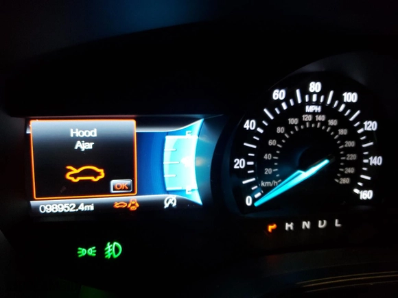 2020 Ford Fusion SE with VIN 3FA6P0HD9LR261392, listed as a Copart auction lot 43769545 with 98,952 mi miles and Salvage Title. Bid and sale history available at carsss.com. Image 9.