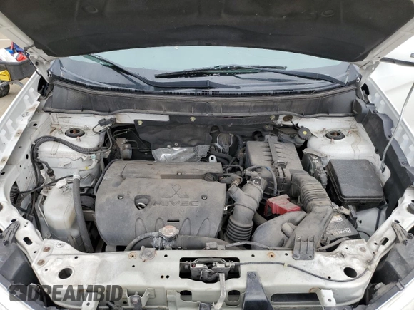 2017 Mitsubishi Outlander ES z VIN JA4AP3AU5HZ067293, wystawiony jako Copart lot #51061615 z przebiegiem 142 612 mil mil oraz Szkoda całkowita • Salvage title. Historia ofert i sprzedaży dostępna na DreamBid. Obrazek 14.