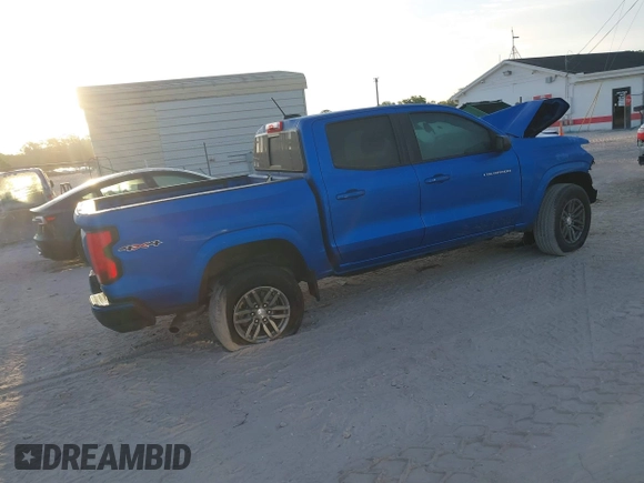 2024 Chevrolet Colorado 4WD LT with VIN 1GCPTCEK2R1140656, listed as a IAAI auction lot 41903659 with 19,698 mi miles and . Bid and sale history available at DreamBid. Image 4.