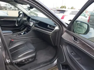 2024 Jeep Grand Cherokee with VIN 1C4RJYB62R8958365, listed as a IAAI auction lot 42553595 with 43,004 mi miles and . Bid and sale history available at DreamBid. Image 5.