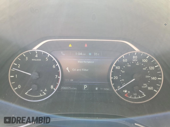 2016 Nissan Maxima SV z VIN 1N4AA6AP0GC421960, wystawiony jako Copart lot #52119425 z przebiegiem 206 975 mil mil oraz Szkoda całkowita • Salvage title. Historia ofert i sprzedaży dostępna na DreamBid. Obrazek 9.