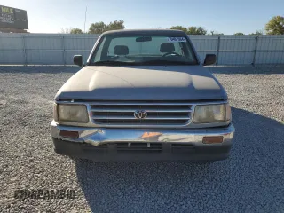 1993 Toyota T100 DX with VIN JT4VD10A9P0013784, listed as a Copart auction lot 76407064 with 307,925 mi miles and Clean Title. Bid and sale history available at DreamBid. Image 5.