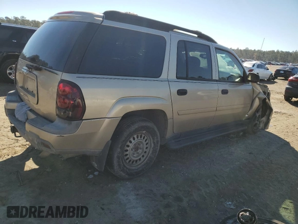 2006 Chevrolet TrailBlazer LS with VIN 1GNET16S966116192, listed as a Copart auction lot 42223135 with 241,480 mi miles and Salvage Title. Bid and sale history available at DreamBid. Image 3.