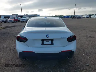 2024 BMW 2 Series 230i with VIN 3MW23CM07R8E47159, listed as a IAAI auction lot 41818605 with 16,605 mi miles and . Bid and sale history available at carsss.com. Image 16.