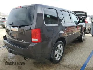 2015 Honda Pilot EX-L with VIN 5FNYF4H57FB010897, listed as a Copart auction lot 49316705 with 186,811 mi miles and Salvage Title. Bid and sale history available at carsss.com. Image 3.