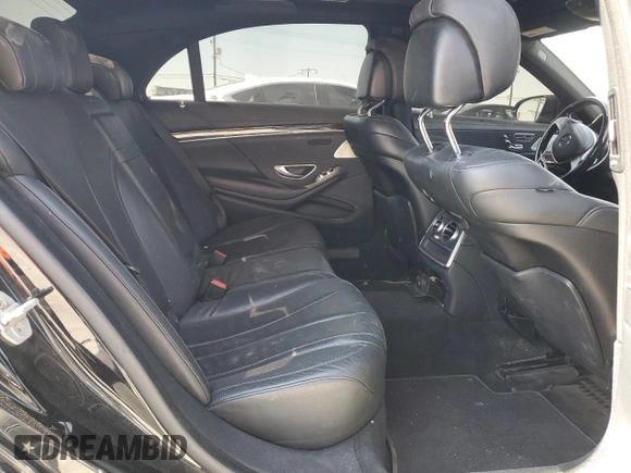 2015 Mercedes-Benz S 550 z VIN WDDUG8FBXFA194372, wystawiony jako Copart lot #49922285 z przebiegiem 111 507 mil mil oraz Szkoda całkowita • Salvage title. Historia ofert i sprzedaży dostępna na DreamBid. Obrazek 10.