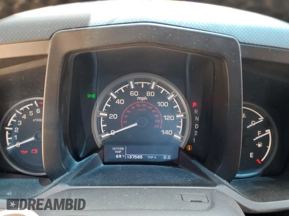 2010 Honda Ridgeline RTL with VIN 5FPYK1F5XAB011944, listed as a Copart auction lot 52434175 with 137,585 mi miles and Salvage title. Bid and sale history available at DreamBid. Image 9.