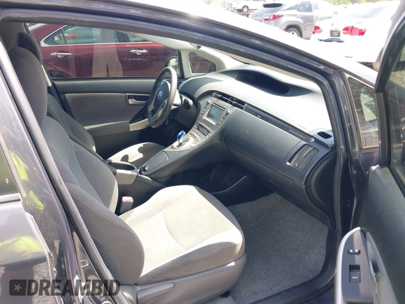 2013 Toyota Prius with VIN JTDKN3DP3D3040869, listed as a IAAI auction lot 42197022 with 174,115 mi miles and . Bid and sale history available at DreamBid. Image 5.