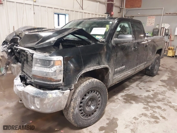 2017 Chevrolet Silverado 1500 LT with VIN 1GCVKRECXHZ394931, listed as a IAAI auction lot 41184919 with 98,974 mi miles. Bid and sale history available at carsss.com. Image 17.