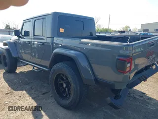 2022 Jeep Gladiator Mojave with VIN 1C6JJTEGXNL155838, listed as a IAAI auction lot 41968917 with 54,495 mi miles and . Bid and sale history available at DreamBid. Image 3.