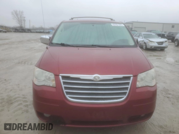 2010 Chrysler Town & Country Touring Plus z VIN 2A4RR8DX2AR374940, wystawiony jako Copart lot #43761765 z przebiegiem 191 572 mil mil oraz Szkoda całkowita • Salvage title. Historia ofert i sprzedaży dostępna na DreamBid. Obrazek 5.