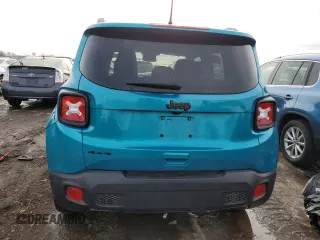 2020 Jeep Renegade Latitude with VIN ZACNJBBB6LPL34817, listed as a Copart auction lot 45463235 with 32,727 mi miles and Salvage Title. Bid and sale history available at carsss.com. Image 6.